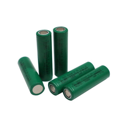 una batteria al litio ricaricabile da 3,6 volt di 18650 batterie di alto potere 2500mah