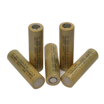 3.6V batteria al litio ricaricabile di capacità elevata 2200mah 18650 per l'aspirapolvere