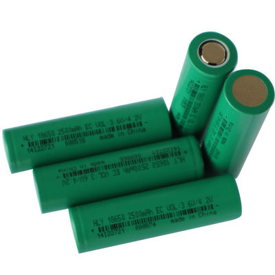 Alte batterie Li Ion Pack 3.6V 2500mah di tasso 18650 di scarico di immagazzinamento dell'energia all'aperto