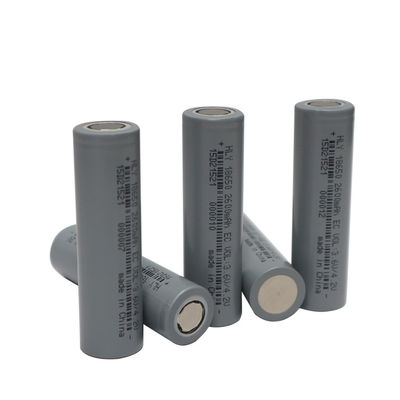 3,6 batterie di torcia elettrica ricaricabile cilindriche 2600mAh della batteria al litio 18650 di V